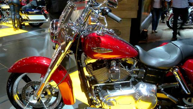 Switchback tem preço sugerido de R$ 43.700 | <a href="https://quatrorodas.abril.com.br/moto/noticias/harley-davidson-lanca-switchback-642198.shtml" rel="migration">Leia mais</a> Switchback tem preço sugerido de R$ 43.700 | <a href="https://quatrorodas.abril.com.br/moto/noticias/harley-davidson-lanca-switchback-642198.shtml" rel="migration">Leia mais</a>