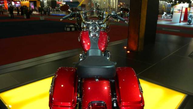 Moto vem com freios ABS de série | <a href="https://quatrorodas.abril.com.br/moto/noticias/harley-davidson-lanca-switchback-642198.shtml" rel="migration">Leia mais</a> Moto vem com freios ABS de série | <a href="https://quatrorodas.abril.com.br/moto/noticias/harley-davidson-lanca-switchback-642198.shtml" rel="migration">Leia mais</a>