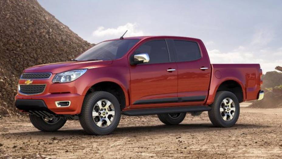 De lado, a picape lembra um pouco a Toyota Hilux | <a href="https://quatrorodas.abril.com.br/noticias/gm-mostra-substituta-s10-304089_p.shtml" rel="migration">Leia mais</a>