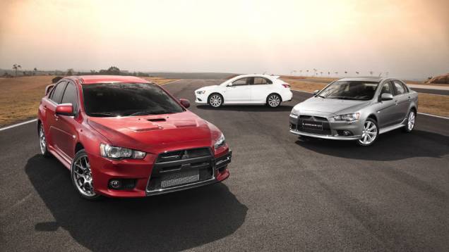 Sedã se junta ao Sportback Ralliart e ao Evolution X | <a href="https://quatrorodas.abril.com.br/carros/lancamentos/mitsubishi-lancer-644557.shtml" rel="migration">Leia mais</a>