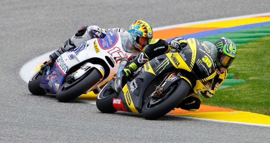 Cal Crutchlow (33) e Karel Abraham,35calcrutchlow (17)