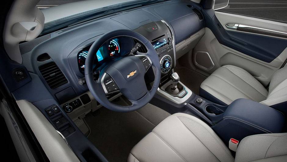 Al&eacute;m da Tail&acirc;ndia, a TrailBlazer tamb&eacute;m deve ser produzida nos Estados Unidos | <a href="https://quatrorodas.abril.com.br/noticias/gm-mostra-previa-nova-blazer-307053_p.shtml" rel="migration">Leia mais</a>