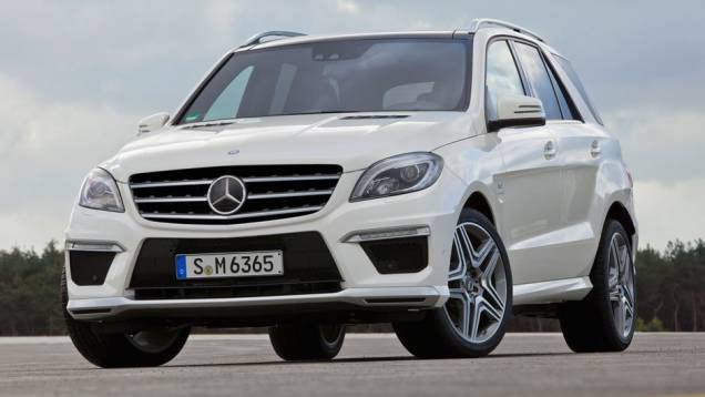 Mercedes mostra novo ML63 AMG | <a href="https://quatrorodas.abril.com.br/noticias/mercedes-revela-detalhes-novo-ml63-amg-307308_p.shtml" rel="migration">Leia mais</a>