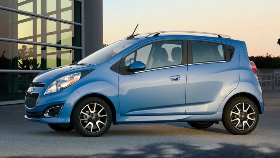 Destaque é boa distribuição de espaço interno | <a href="https://quatrorodas.abril.com.br/reportagens/salao/chevrolet-spark-646704.shtml" rel="migration">Leia mais</a>