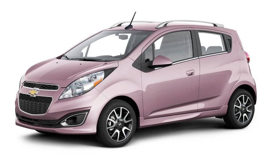 H&aacute;, ainda, a op&ccedil;&atilde;o de quatro marchas, aut&oacute;m&aacute;tica | <a href="https://quatrorodas.abril.com.br/reportagens/salao/chevrolet-spark-646704.shtml" rel="migration">Leia mais</a>