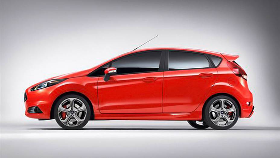 Dotado da tecnologia Ecoboost, desenvolve 178 cavalos de potência | <a href="https://quatrorodas.abril.com.br/reportagens/salao/ford-fiesta-st-646625.shtml" rel="migration">Leia mais</a>