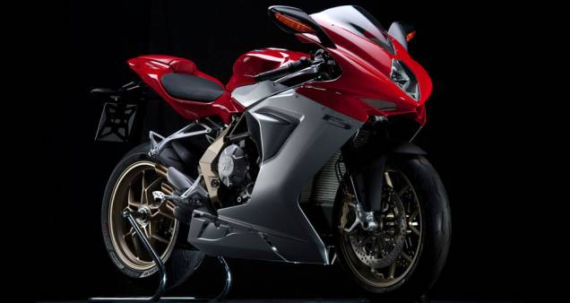 Fabricada em Varese, a F3 chega ao mercado europeu em breve | <a href="https://quatrorodas.abril.com.br/moto/noticias/mv-agusta-comeca-produzir-f3-676377.shtml" rel="migration">Leia mais</a>