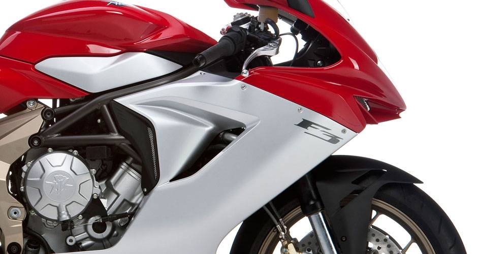 As formas agressivas devem fazer a F3 virar refer&ecirc;ncia em supersport | <a href="https://quatrorodas.abril.com.br/moto/noticias/mv-agusta-comeca-produzir-f3-676377.shtml" rel="migration">Leia mais</a>