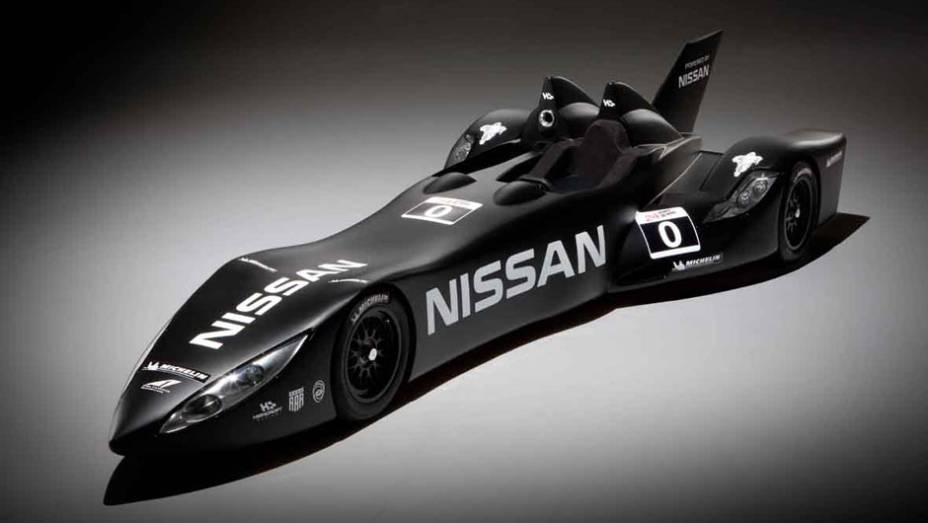 Modelo preza pela aerodinâmica | <a href="https://quatrorodas.abril.com.br/noticias/nissan-testa-veiculo-competicao-deltawing-318447_p.shtml" rel="migration">Leia mais</a>