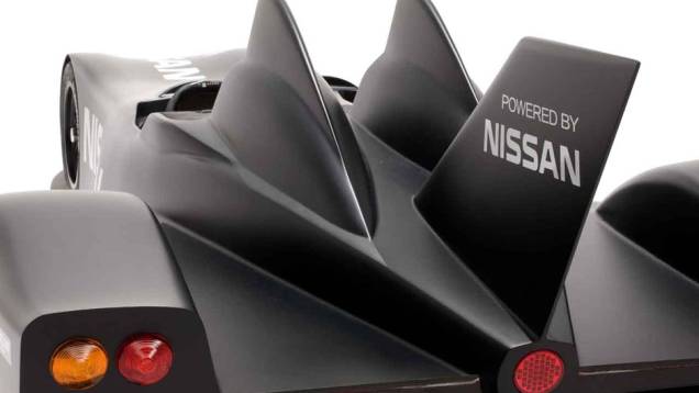 <a href="https://quatrorodas.abril.com.br/noticias/nissan-testa-veiculo-competicao-deltawing-318447_p.shtml" rel="migration">Leia mais</a> <a href="https://quatrorodas.abril.com.br/noticias/nissan-testa-veiculo-competicao-deltawing-318447_p.shtml" rel="migration">Leia mais</a>