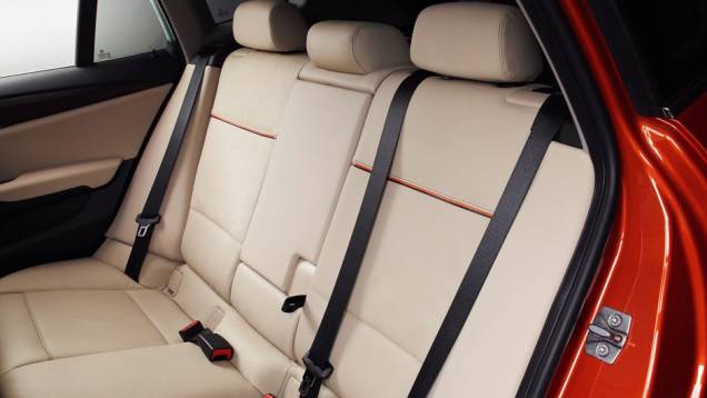 | <a href="https://quatrorodas.abril.com.br/saloes/nova-york/2012/bmw-x1-681222.shtml" rel="migration">Leia mais</a> | <a href="https://quatrorodas.abril.com.br/saloes/nova-york/2012/bmw-x1-681222.shtml" rel="migration">Leia mais</a>