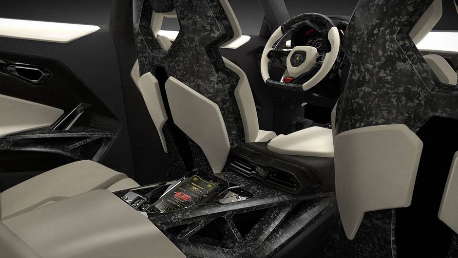 Quando a produ&ccedil;&atilde;o tiver in&iacute;cio, espera-se a fabrica&ccedil;&atilde;o de 3 mil unidades por ano | <a href="https://quatrorodas.abril.com.br/saloes/pequim/2012/lamborghini-urus-682649.shtml" rel="migration">Leia mais</a>