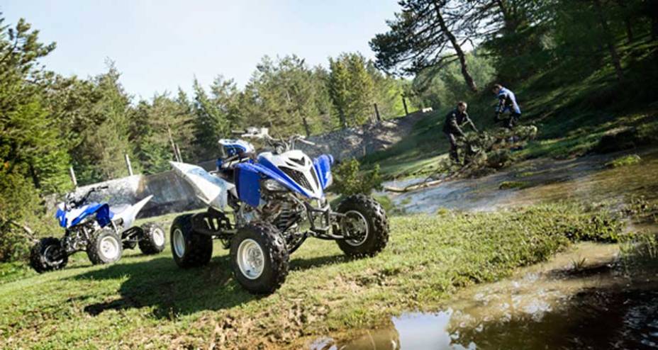 O estilo agressivo é um de seus principais destaques | <a href="https://quatrorodas.abril.com.br/moto/noticias/yamaha-lanca-novo-raptor-700r-688932.shtml" rel="migration">Leia mais</a>