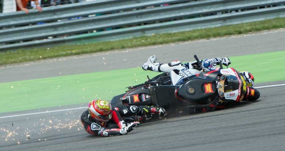 Bautista tira Lorenzo da corrida