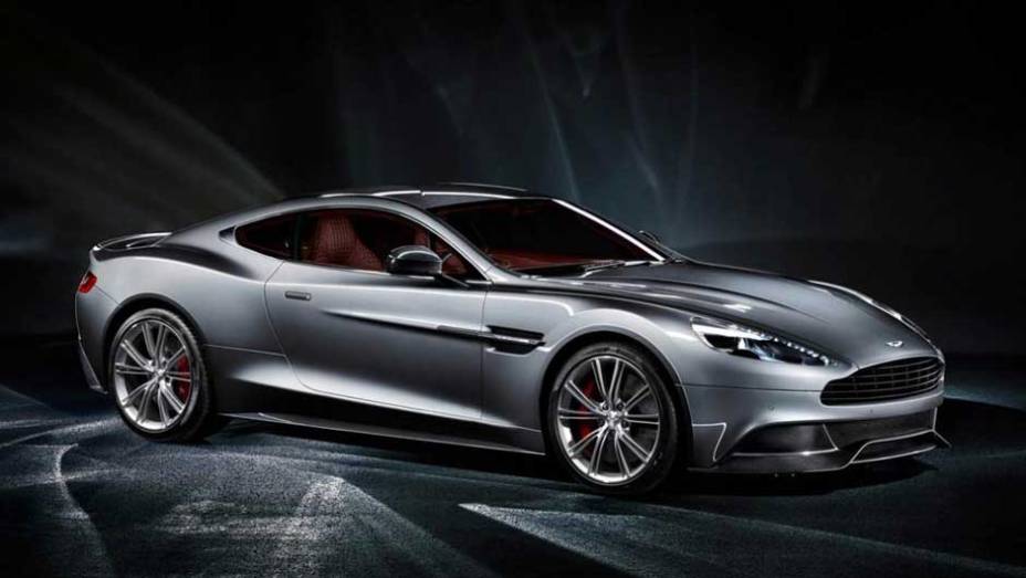 Novo Aston Martin Vanquish | <a href="https://quatrorodas.abril.com.br/saloes/paris/2012/aston-martin-vanquish-702721.shtml" rel="migration">Leia mais</a>