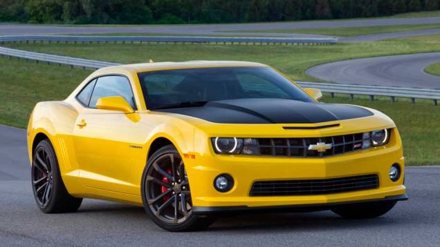 A GM liberou as primeiras imagens do Camaro 1LE, versão especial que traz algumas diferenças em relação à SS | <a href="https://quatrorodas.abril.com.br/noticias/gm-mostra-fotos-camaro-1le-325160_p.shtml" target="_blank" rel="migration">Leia mais</a> A GM liberou as primeiras imagens do Camaro 1LE, versão especial que traz algumas diferenças em relação à SS | <a href="https://quatrorodas.abril.com.br/noticias/gm-mostra-fotos-camaro-1le-325160_p.shtml" target="_blank" rel="migration">Leia mais</a>