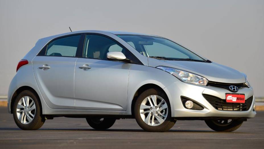 Hyundai HB20 custará a partir de R$ 31.995 | <a href="https://quatrorodas.abril.com.br/noticias/fabricantes/todas-especificacoes-hyundai-hb20-701531.shtml" target="_blank" rel="migration">Confira todas as informações do modelo aqui</a>