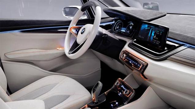 BMW Concept Active Tourer | <a href="https://quatrorodas.abril.com.br/saloes/paris/2012/bmw-concept-active-tourer-702454.shtml" rel="migration">Leia mais</a> BMW Concept Active Tourer | <a href="https://quatrorodas.abril.com.br/saloes/paris/2012/bmw-concept-active-tourer-702454.shtml" rel="migration">Leia mais</a>
