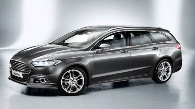 ... e uma versão wagon. | <a href="https://quatrorodas.abril.com.br/saloes/paris/2012/ford-mondeo-702566.shtml" rel="migration">Leia mais</a> ... e uma versão wagon. | <a href="https://quatrorodas.abril.com.br/saloes/paris/2012/ford-mondeo-702566.shtml" rel="migration">Leia mais</a>