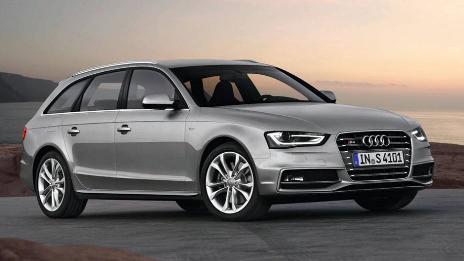 Este é o S4 Avant, uma perua | <a href="https://quatrorodas.abril.com.br/noticias/fabricantes/audi-traz-modelos-s4-ao-brasil-704081.shtml" rel="migration">Leia mais</a>