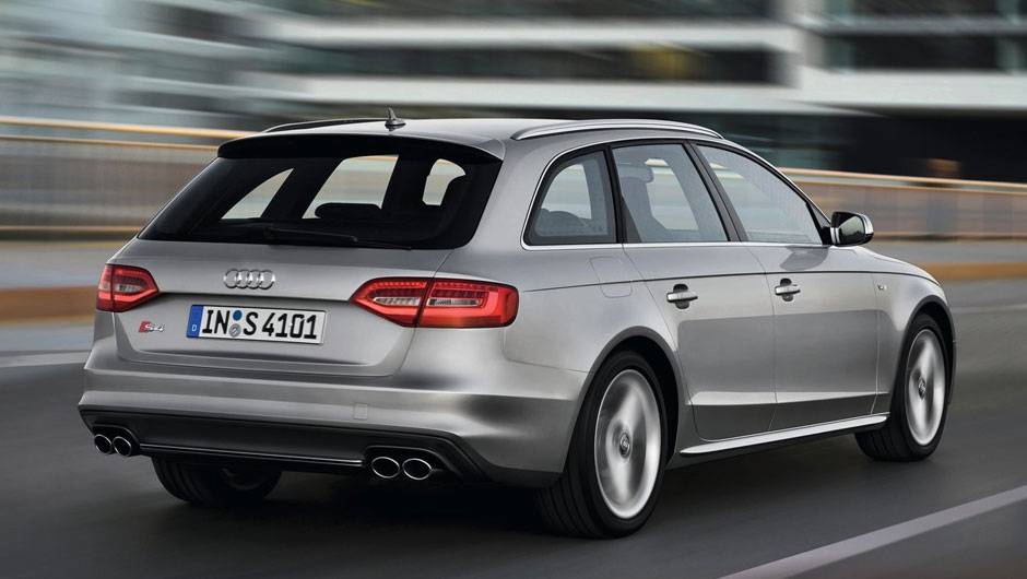Pode ser usado em quatro modos: Auto, Conforto, Din&acirc;mico e Efici&ecirc;ncia - este &uacute;ltimo voltado para a economia de combust&iacute;vel | <a href="%20https://quatrorodas.abril.com.br/noticias/fabricantes/audi-traz-modelos-s4-ao-brasil-704081.shtml" rel="migration">Leia mais</a>