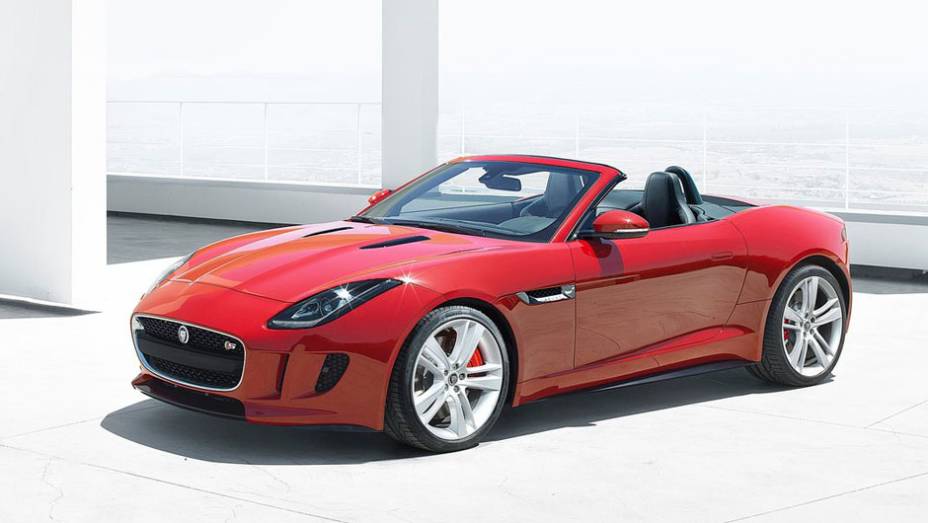 Jaguar F-Type | <a href="https://quatrorodas.abril.com.br/salao-do-automovel/2012/carros/f-type-704041.shtml" rel="migration">Leia mais</a>