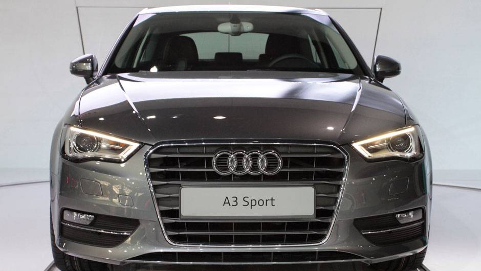 Modelo de tr&ecirc;s portas tem baixa emiss&atilde;o de CO2 <a href="https://quatrorodas.abril.com.br/salao-do-automovel/2012/carros/a3-sport-709767.shtml" rel="migration">Leia mais</a>