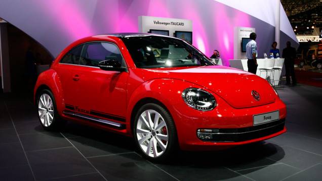 Um nome tradicional da VW está de volta ao mercado: trata-se do novo Fusca | <a href="https://quatrorodas.abril.com.br/salao-do-automovel/2012/carros/fusca-703948.shtml" rel="migration">Leia mais</a>