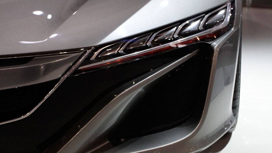 Segundo Jon Ikeda, chefe de design da marca, muitos detalhes do prot&oacute;tipo ser&atilde;o repassados &agrave; vers&atilde;o de produ&ccedil;&atilde;o... | <a href="https://quatrorodas.abril.com.br/salao-do-automovel/2012/carros/nsx-710745.shtml" rel="migration">Leia mais</a>