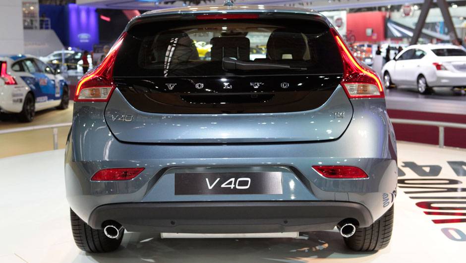 Sendo emocionais: o V40 &eacute; um carro bem bonito | <a href="https://quatrorodas.abril.com.br/salao-do-automovel/2012/carros/v40-703905.shtml" rel="migration">Leia mais</a>