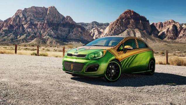 Este é o exemplar do Aquaman! O modelo que foi customizado foi o Rio 5 portas. | <a href="https://quatrorodas.abril.com.br/noticias/entretenimento/kia-mostra-cinco-carros-super-herois-713665.shtml" rel="migration">Leia mais</a> Este é o exemplar do Aquaman! O modelo que foi customizado foi o Rio 5 portas. | <a href="https://quatrorodas.abril.com.br/noticias/entretenimento/kia-mostra-cinco-carros-super-herois-713665.shtml" rel="migration">Leia mais</a>