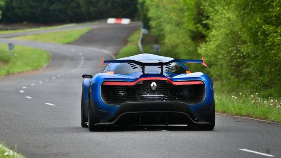 A expectativa é de que os novos Alpine produzidos por Renault e Caterham tenham design similar ao conceito | <a href="https://quatrorodas.abril.com.br/noticias/fabricantes/renault-caterham-produzirao-nova-linha-alpine-714806.shtml" rel="migration">Leia mais</a>