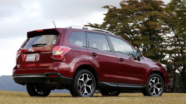 Subaru Forester 2013 | <a href="https://quatrorodas.abril.com.br/saloes/los-angeles/2012/subaru-forester-723925.shtml" rel="migration">Leia mais</a>