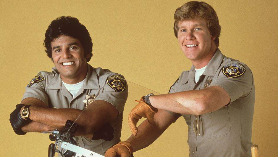 O que ser&aacute; que Frank "Ponch" Poncherello (Erik Estrada) e Jon Baker (Larry Wilcox), os CHiPs originais, diriam sobre essas novidades? | <a href="%20https://quatrorodas.abril.com.br/noticias/tecnologia/salao-los-angeles-define-tema-desafio-design-721841.shtml" rel="migration"></a>