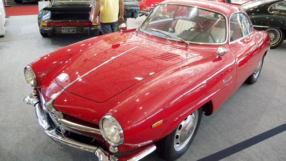 Alfa Romeo Giulia SS | <a href="https://quatrorodas.abril.com.br/noticias/classicos//salao-internacional-veiculos-antigos-sp-722125.shtml" rel="migration">Leia mais</a> | <a href="https://quatrorodas.abril.com.br/reportagens/classicos/mapa-classicos-722865.shtml" rel="migration">O mapa do</a>