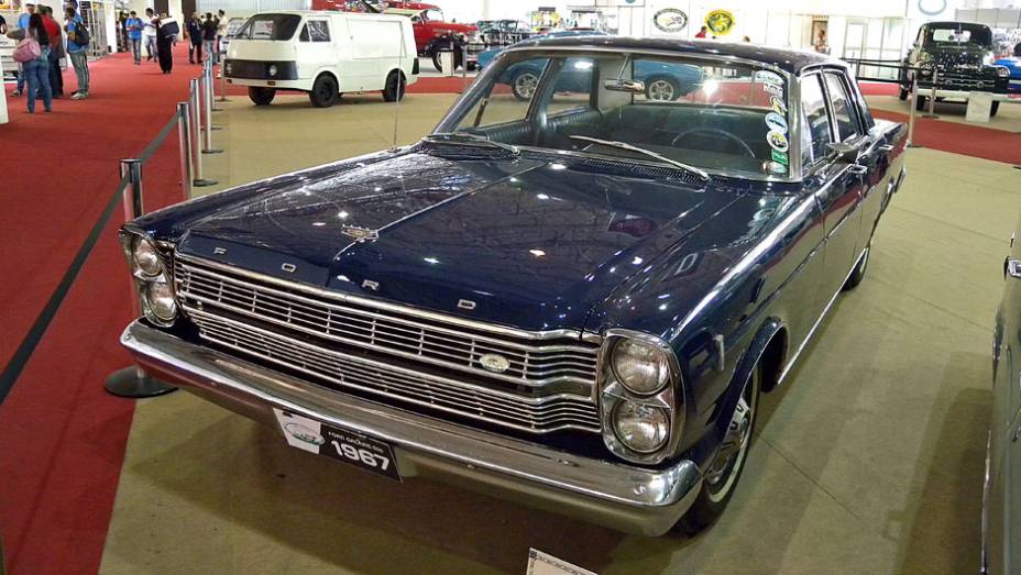 Ford Galaxie 500 | <a href="https://quatrorodas.abril.com.br/noticias/classicos//salao-internacional-veiculos-antigos-sp-722125.shtml" rel="migration">Leia mais</a> | <a href="https://quatrorodas.abril.com.br/reportagens/classicos/mapa-classicos-722865.shtml" rel="migration">O mapa dos cl</a>