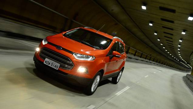 Câmbio de dupla embreagem de seis marchas ofereceu boas retomadas durante o test drive | <a href="https://quatrorodas.abril.com.br/noticias/mercado/ford-lanca-ecosport-4wd-porwershift-725244.shtml" rel="migration">Leia mais</a> Câmbio de dupla embreagem de seis marchas ofereceu boas retomadas durante o test drive | <a href="https://quatrorodas.abril.com.br/noticias/mercado/ford-lanca-ecosport-4wd-porwershift-725244.shtml" rel="migration">Leia mais</a>
