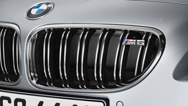 As vendas do M6 Gran Coupe começam em maio de 2013 | <a href="https://quatrorodas.abril.com.br/saloes/detroit/2013/bmw-m6-gran-coupe-730380.shtml" rel="migration">Leia mais</a> As vendas do M6 Gran Coupe começam em maio de 2013 | <a href="https://quatrorodas.abril.com.br/saloes/detroit/2013/bmw-m6-gran-coupe-730380.shtml" rel="migration">Leia mais</a>