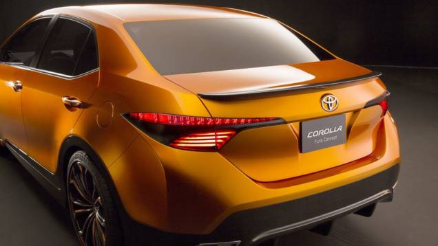 Ele deve ser o sucessor em termos de linhas e design visual do Corolla, modelo mais popular da marca | <a href="https://quatrorodas.abril.com.br/saloes/detroit/2013/toyota-furia-concept-730973.shtml" rel="migration">Leia mais</a> Ele deve ser o sucessor em termos de linhas e design visual do Corolla, modelo mais popular da marca | <a href="https://quatrorodas.abril.com.br/saloes/detroit/2013/toyota-furia-concept-730973.shtml" rel="migration">Leia mais</a>