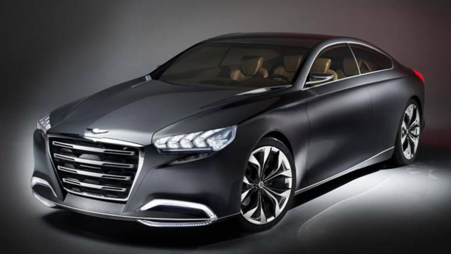 A Hyundai surpreendeu no Salão de Detroit ao apresentar o conceito HCD-14 Genesis | <a href="https://quatrorodas.abril.com.br/saloes/detroit/2013/hyundai-hcd-14-genesis-730952.shtml" rel="migration">Leia mais</a>