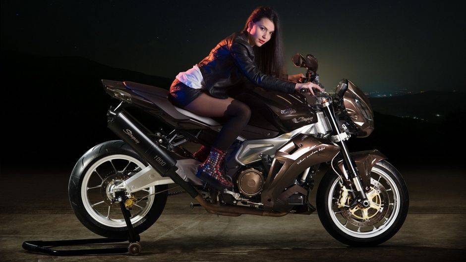 Mas n&atilde;o foi revelado o n&uacute;mero preciso | <a href="https://quatrorodas.abril.com.br/moto/noticias/vilner-customiza-aprilia-tuono-731669.shtml" rel="migration">Leia mais</a>