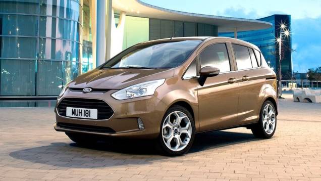 MINIVAN COMPACTA - Ford B-MAX (empate) | <a href="https://quatrorodas.abril.com.br/noticias/seguranca/euro-ncap-divulga-lista-carros-mais-seguros-2012-731866.shtml" rel="migration">Leia mais</a> MINIVAN COMPACTA - Ford B-MAX (empate) | <a href="https://quatrorodas.abril.com.br/noticias/seguranca/euro-ncap-divulga-lista-carros-mais-seguros-2012-731866.shtml" rel="migration">Leia mais</a>