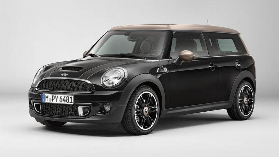 A MINI anunciou a chegada de uma nova edição especial para o Clubman: a Bond Street | <a href="https://quatrorodas.abril.com.br/saloes/genebra/2013/mini-clubman-bond-street-734431.shtml" rel="migration">Leia mais</a>