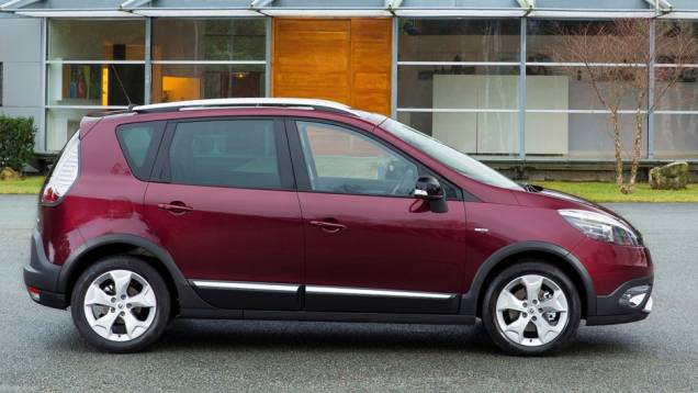 Trata-se de uma variante aventureira do Scenic | <a href="https://quatrorodas.abril.com.br/saloes/genebra/2013/renault-scenic-xmod-734868.shtml" rel="migration">Leia mais</a> Trata-se de uma variante aventureira do Scenic | <a href="https://quatrorodas.abril.com.br/saloes/genebra/2013/renault-scenic-xmod-734868.shtml" rel="migration">Leia mais</a>