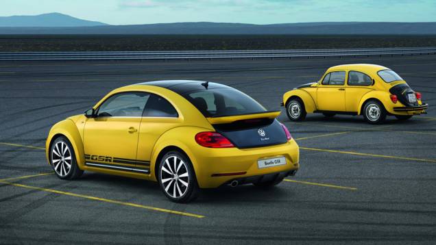 Você fica com o novo ou prefere o antigo? | <a href="https://quatrorodas.abril.com.br/noticias/fabricantes/beetle-ganha-serie-gsr-limited-edition-733136.shtml" rel="migration">Leia mais</a> Você fica com o novo ou prefere o antigo? | <a href="https://quatrorodas.abril.com.br/noticias/fabricantes/beetle-ganha-serie-gsr-limited-edition-733136.shtml" rel="migration">Leia mais</a>