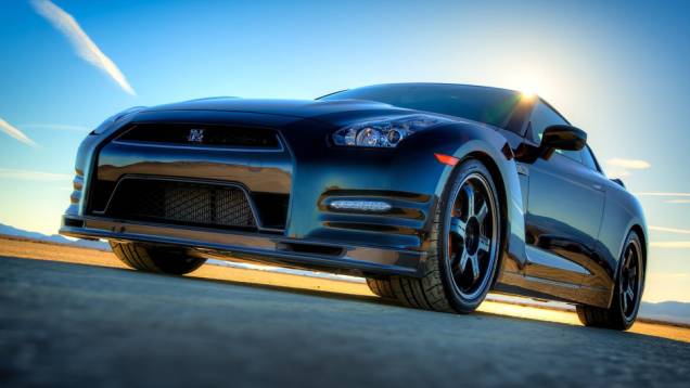 A Nissan aproveitou o Salão de Chicago para exibir uma versão de performance do Nissan GT-R | <a href="https://quatrorodas.abril.com.br/noticias/fabricantes/nissan-revela-gt-r-track-edition-733328.shtml" rel="migration">Leia mais</a>