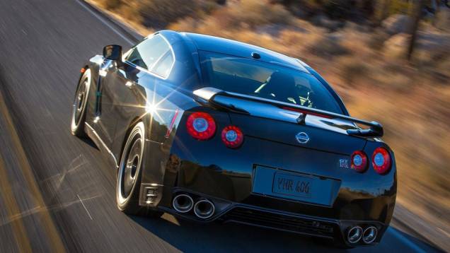 A unidade entrega 545 cavalos de potência | <a href="https://quatrorodas.abril.com.br/noticias/fabricantes/nissan-revela-gt-r-track-edition-733328.shtml" rel="migration">Leia mais</a> A unidade entrega 545 cavalos de potência | <a href="https://quatrorodas.abril.com.br/noticias/fabricantes/nissan-revela-gt-r-track-edition-733328.shtml" rel="migration">Leia mais</a>