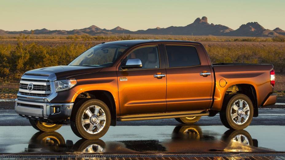 A Toyota apresentou a nova Tundra | <a href="https://quatrorodas.abril.com.br/noticias/fabricantes/toyota-enfim-apresenta-nova-tundra-733332.shtml" rel="migration">Leia mais</a>