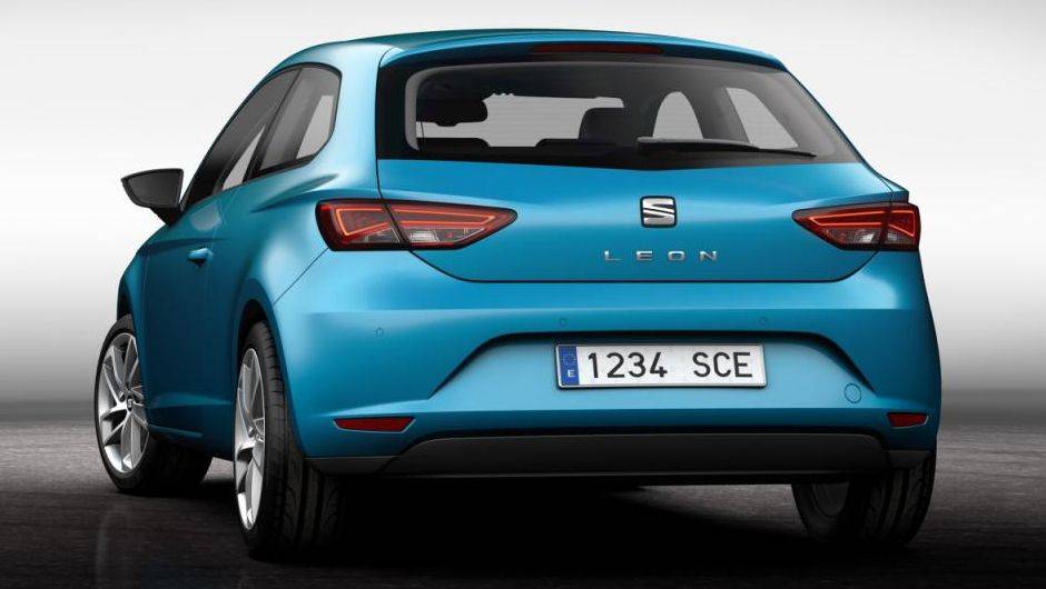 Na compara&ccedil;&atilde;o com o hatch, o Leon SC tem seu espa&ccedil;o entre-eixos reduzido em 3,5 cent&iacute;metros, totalizando 2,60 metros - o comprimento total &eacute; de 4,23m | <a href="%20https://quatrorodas.abril.com.br/saloes/genebra/2013/seat-leon-sc-734165.shtml" rel="migration">Leia mais</a>