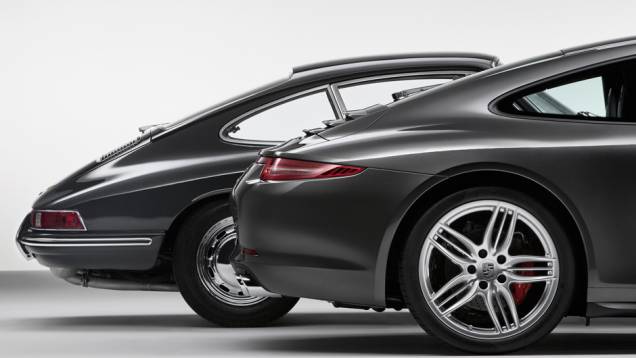 A potência foi subindo nas versões subsequentes à primeira geração, chegando a 210 cv no Carrera RS | <a href="https://quatrorodas.abril.com.br/noticias/fabricantes/porsche-celebra-50-anos-911-733368.shtml" rel="migration">Leia mais</a> A potência foi subindo nas versões subsequentes à primeira geração, chegando a 210 cv no Carrera RS | <a href="https://quatrorodas.abril.com.br/noticias/fabricantes/porsche-celebra-50-anos-911-733368.shtml" rel="migration">Leia mais</a>